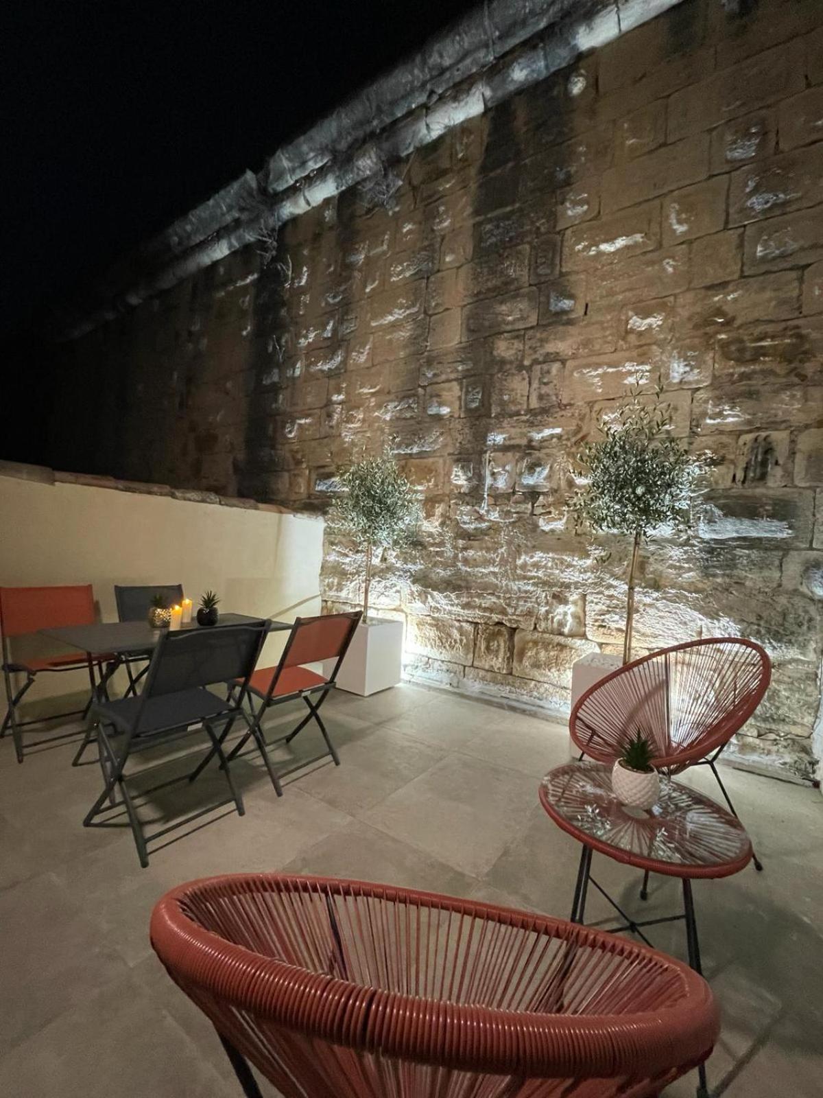 Maison Cosy, 2 Chambres, Adossee Aux Remparts Aigues-Mortes Eksteriør bilde